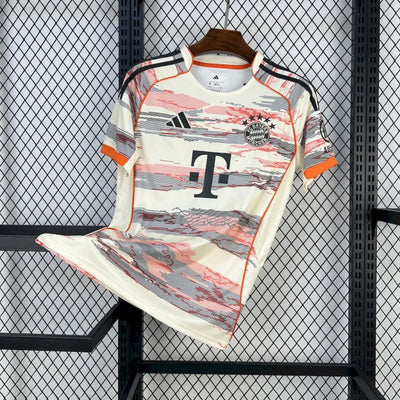 Bayern Away Fan Version 25/26