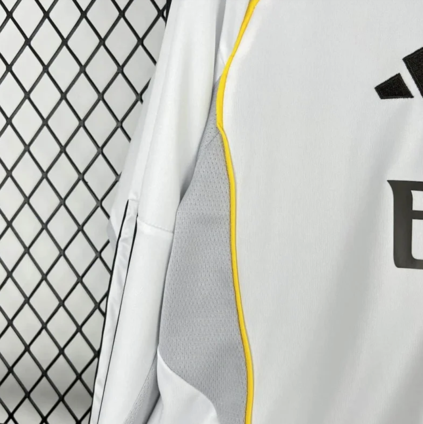 Real Madrid Home Long Sleeve Fan Version 25/26