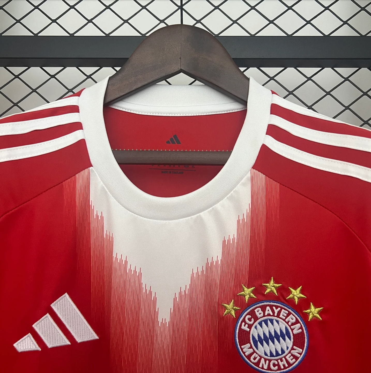 Bayern Home Fan Version 25/26